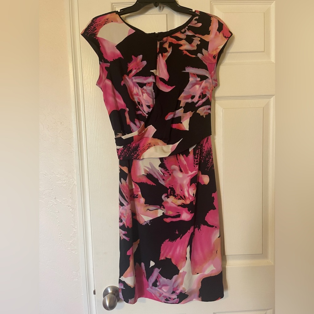 Ann Taylor Multi Color Cap Sleeve Sheath Dress Size 6